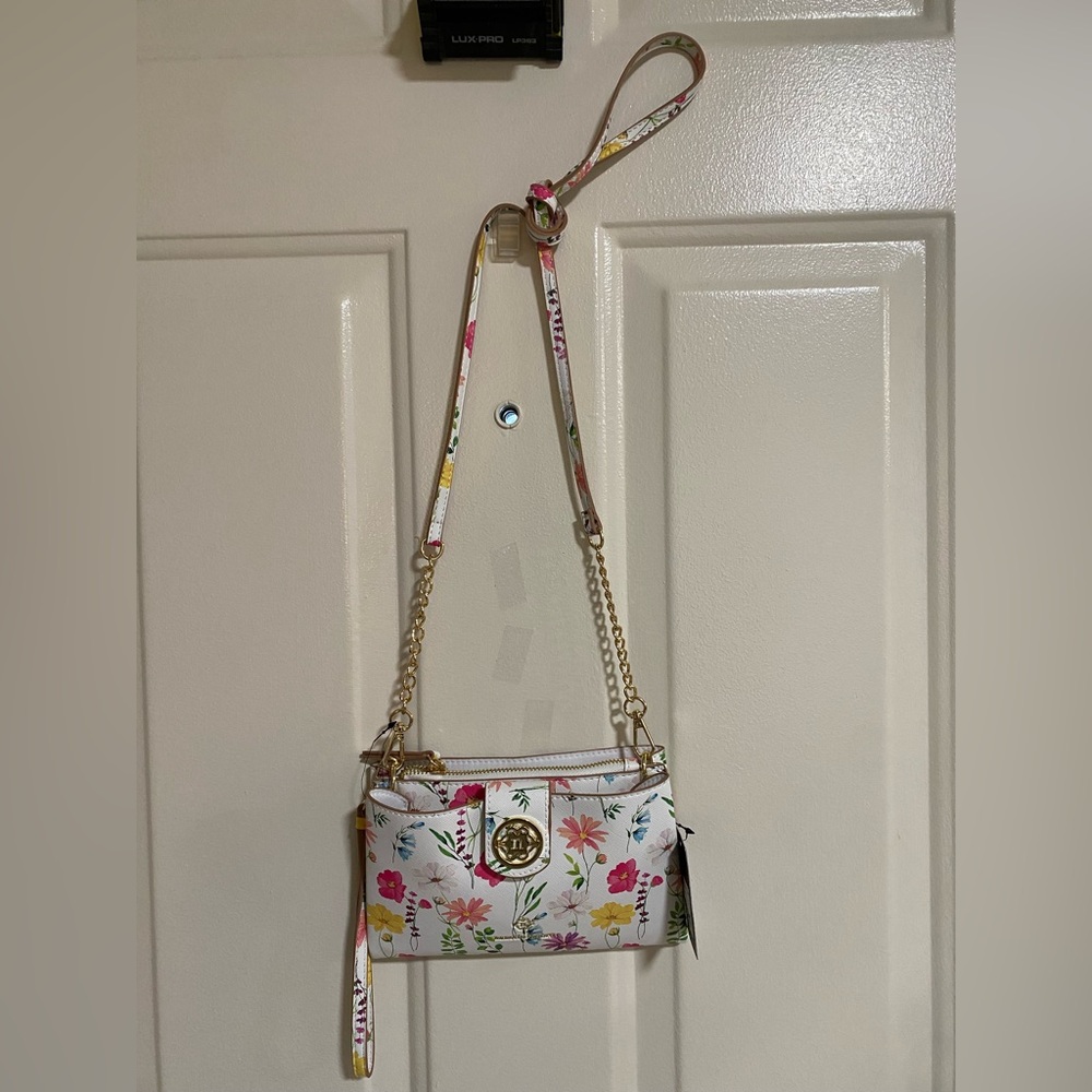 NWT Nanette Lepore Francine Wallet/Clutch/Crossbody On A Chain - Picture 2 of 13